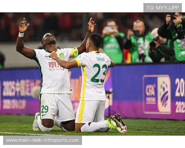 赵鹏深度解析足协杯决赛:国安反击效率高,河南队需警惕,足球队员赵鹏 赵鹏深度解析足协杯决赛:国安反击效率高,河南队需警惕,足球队员赵鹏